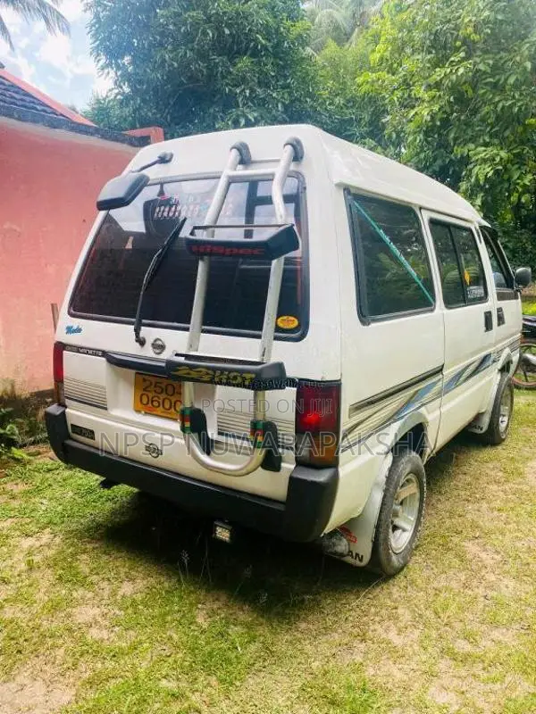 Nissan Vanette 1993 Van (Used)