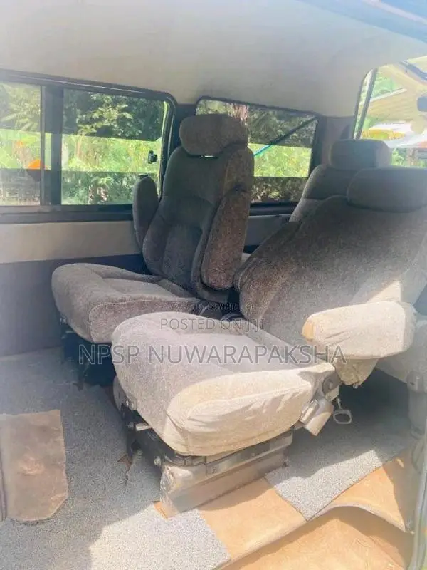 Nissan Vanette 1993 Van (Used)