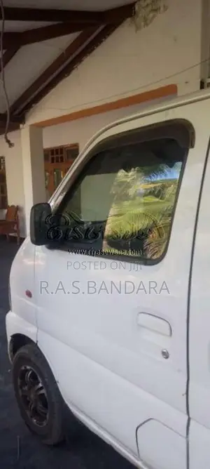 Suzuki Every 2002 Van (Used)