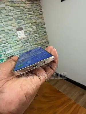 Samsung Galaxy S24 8GB 256GB 5G (Used)