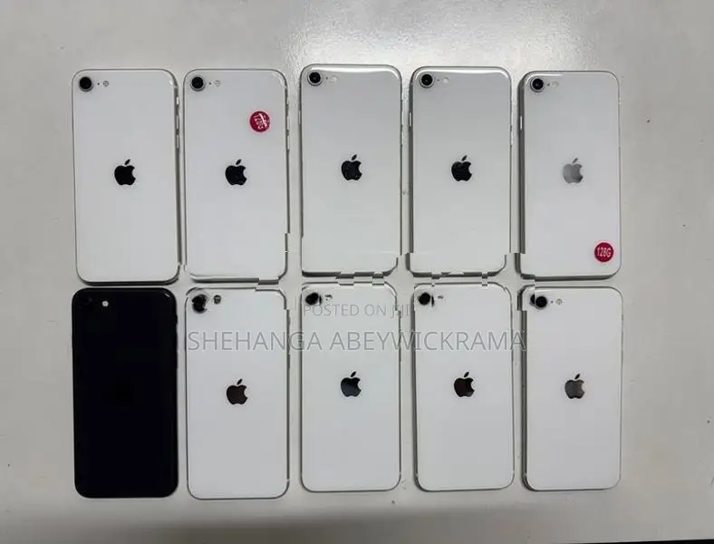 Apple iPhone SE 2 128GB (Used)