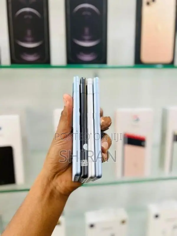 Google Pixel 7a 128GB (Used)