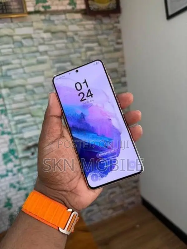 Samsung Galaxy S21 8GB 256GB 5G (Used)