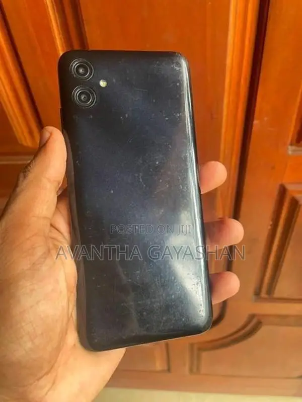 Samsung Galaxy A04e (Used)