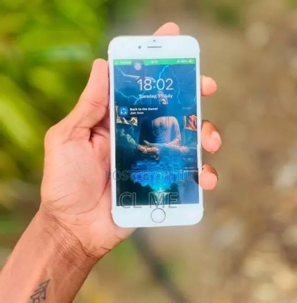 Apple iPhone 6S 64GB (Used)