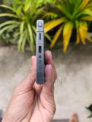 Samsung Galaxy S24 Ultra (Used)