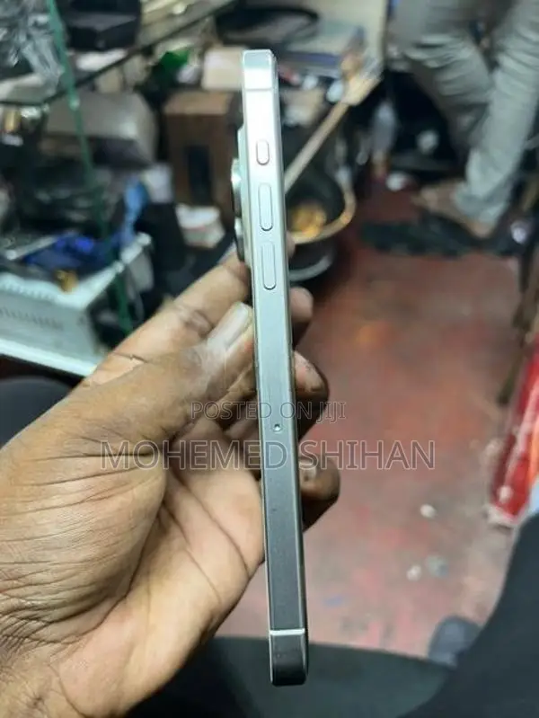 Apple iPhone 15 Pro Max (Used)