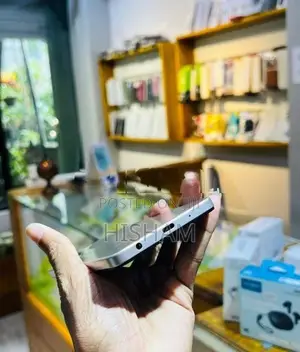 Vivo Y19 128GB (Used)