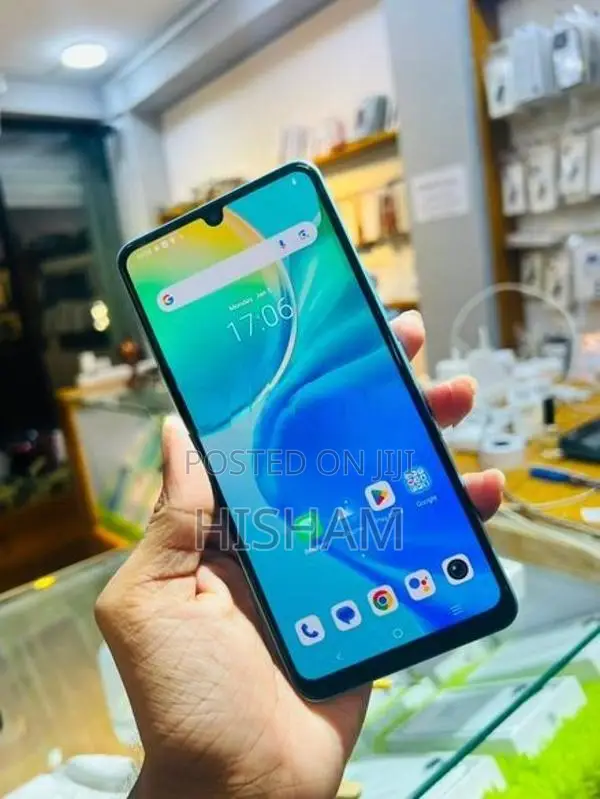 Vivo Y100A 128GB (Used)