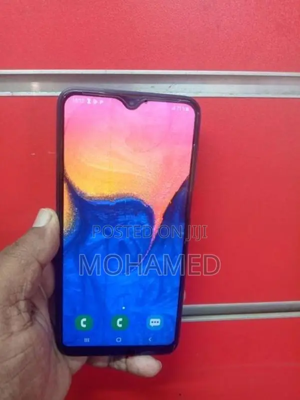 Samsung Galaxy A10 32 GB (Used)