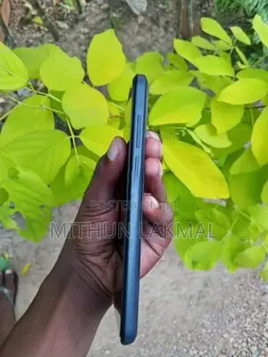 TCL 30 se 128 (Used)
