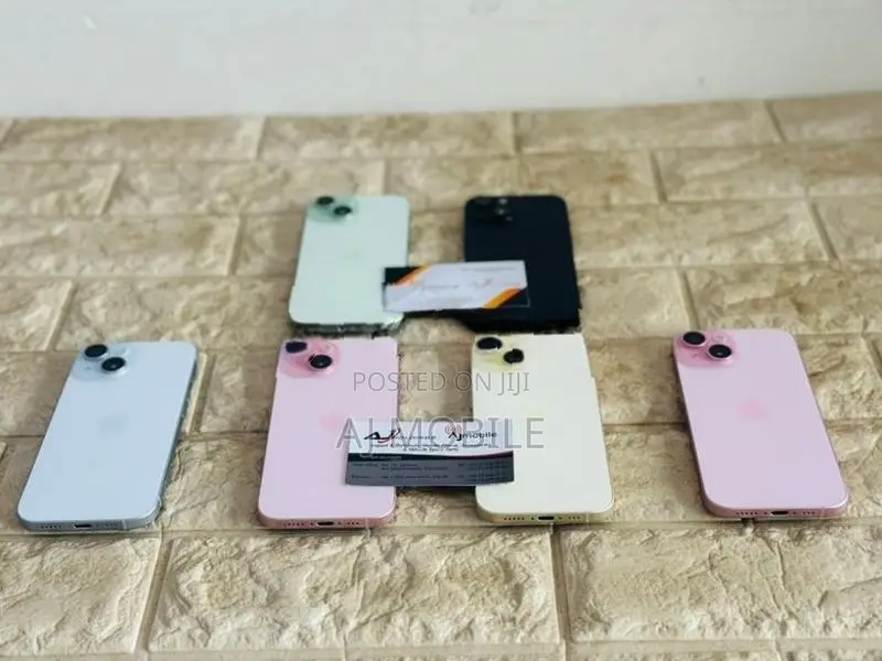 Apple iPhone 15 256GB (Used)