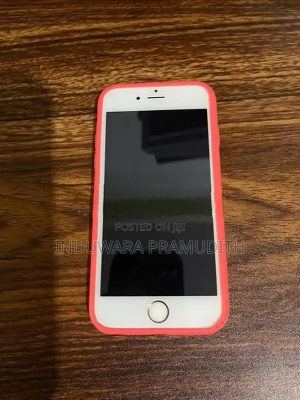 Apple iPhone 6S (Used)
