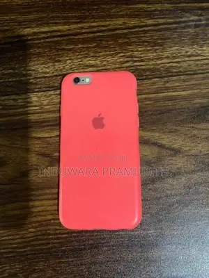 Apple iPhone 6S (Used)