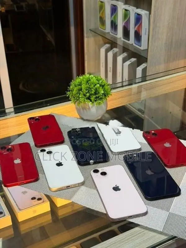 Apple iPhone 13 128GB (Used)
