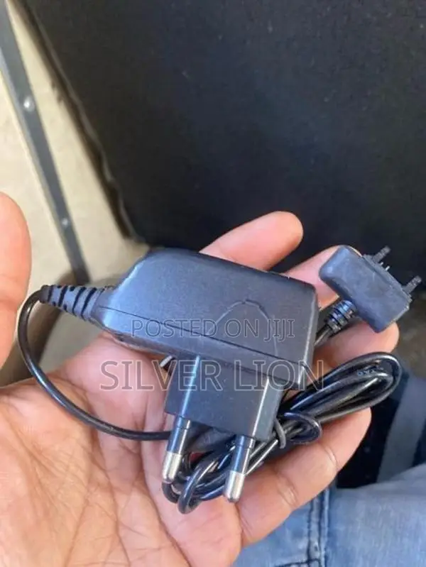 Sony Ericssion Charger