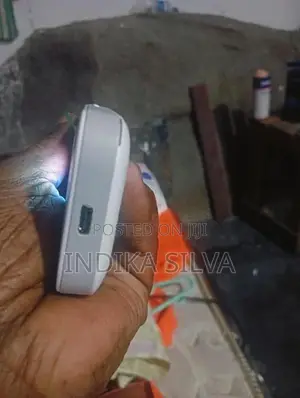 5G Portable Router