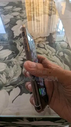 Apple iPhone 7 (Used)