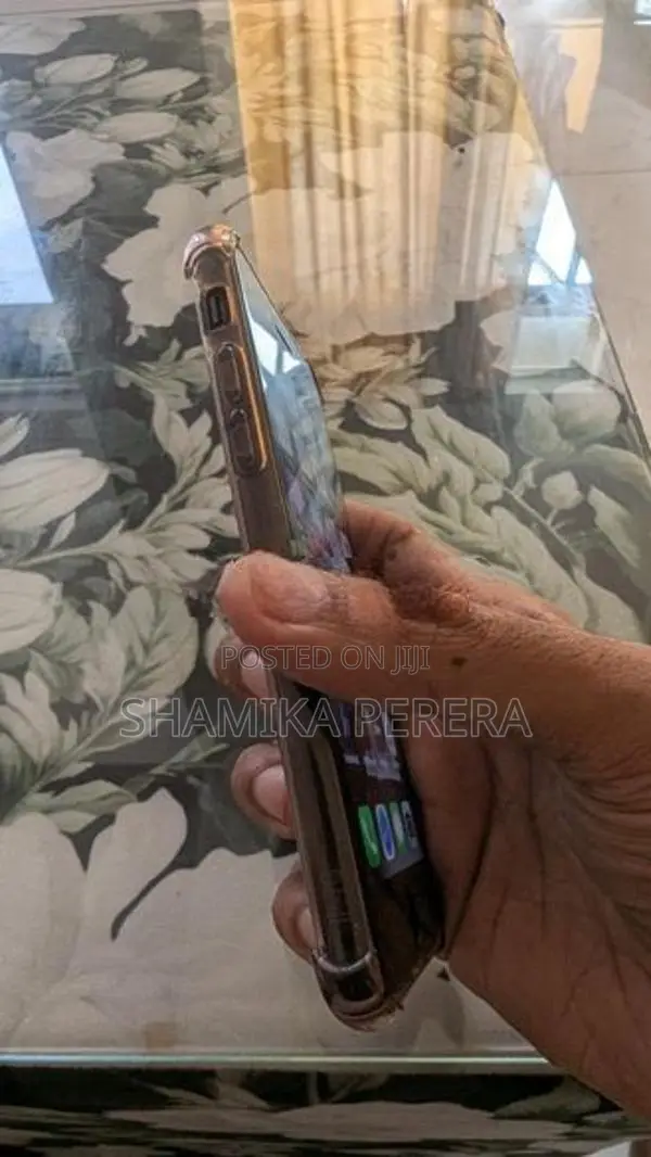 Apple iPhone 7 (Used)