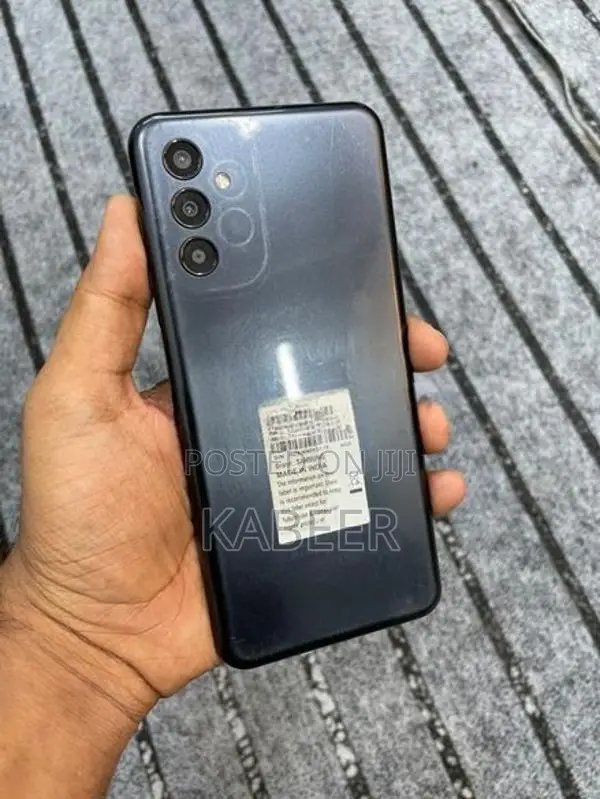 Samsung Galaxy M13 4GB 64GB (Used)