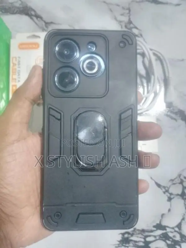 Infinix Hot 40i 8GB 128GB (Used)