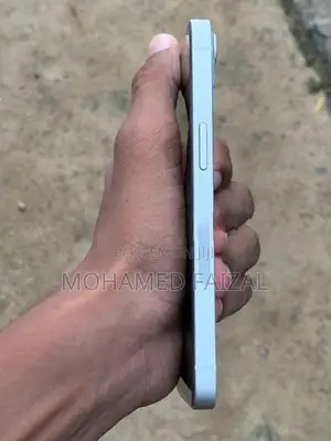 Apple iPhone 13 (Used)