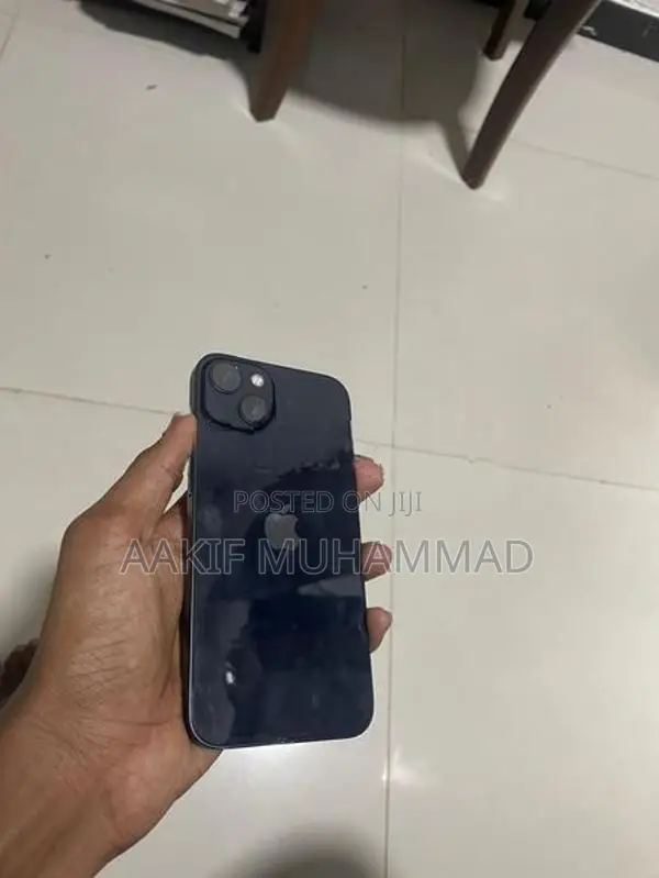 Apple iPhone 13 (Used)