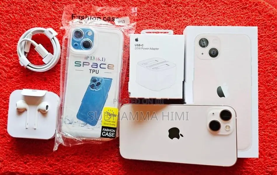 Apple iPhone 13 (Used)