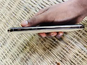 Apple iPhone 11 Pro (Used)