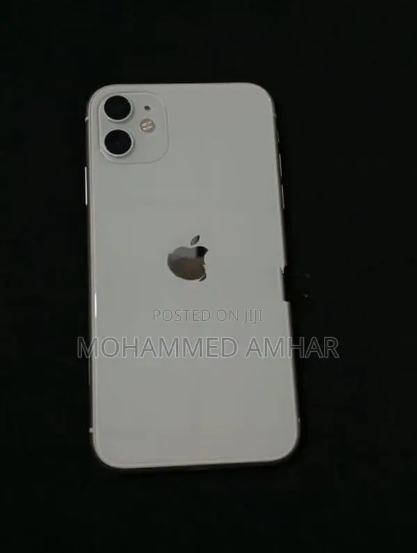 Apple iPhone 11 (Used)