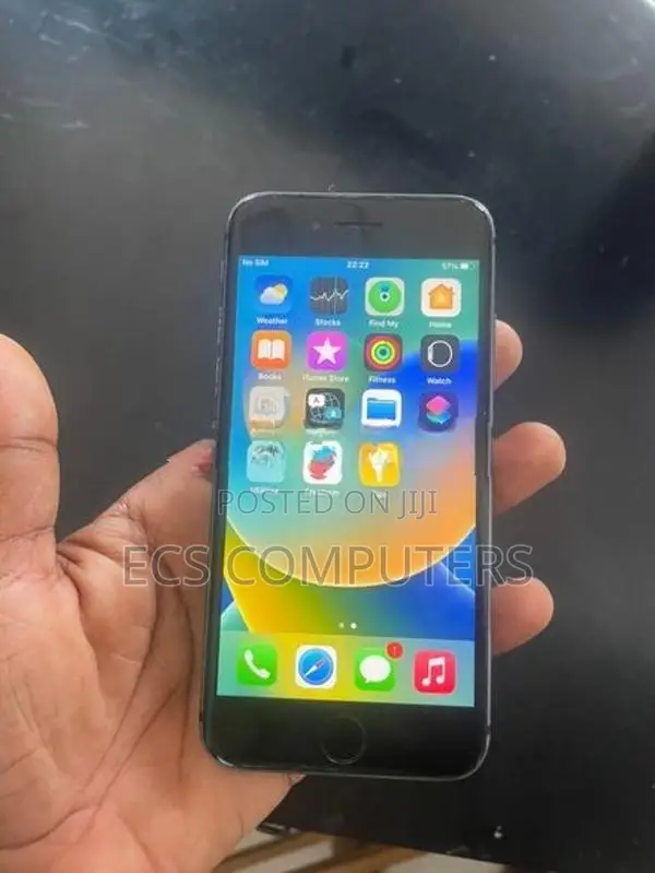 Apple iPhone 8 (Used)