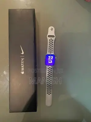Apple Watch Series 7 Nike Edition White