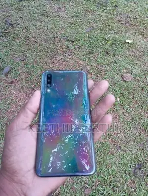 Samsung Galaxy A50 (Used)