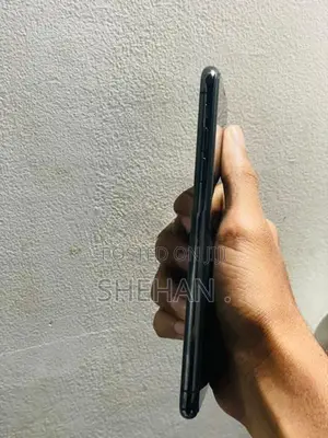 Apple iPhone XS Max (Used)