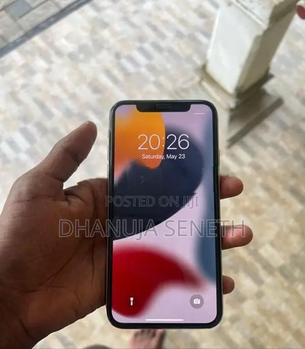 Apple iPhone X (Used)