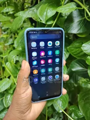 Samsung Galaxy M10 2Gb 16GB (Used)