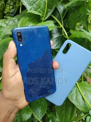 Samsung Galaxy M10 2Gb 16GB (Used)