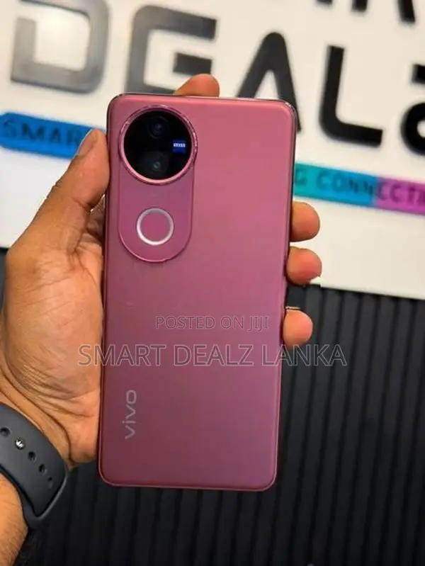 Vivo V50 12GB 256GB (Used)