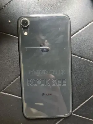 Apple iPhone XR (Used)