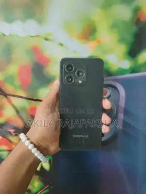 DOOGEE 128GB (Used)