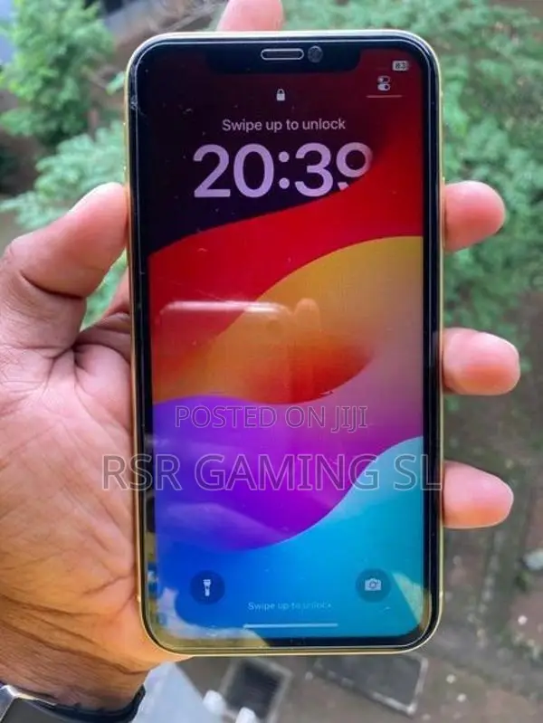 Apple iPhone 11 128GB (Used)