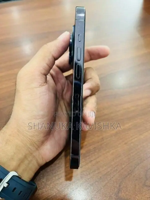 Apple iPhone 14 Pro 256 (Used)