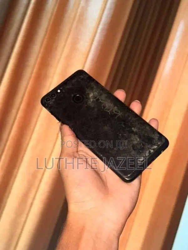 Huawei Y7 (Used)