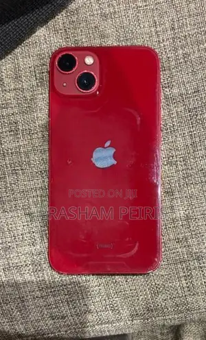 Apple iPhone 13 Red (Used)