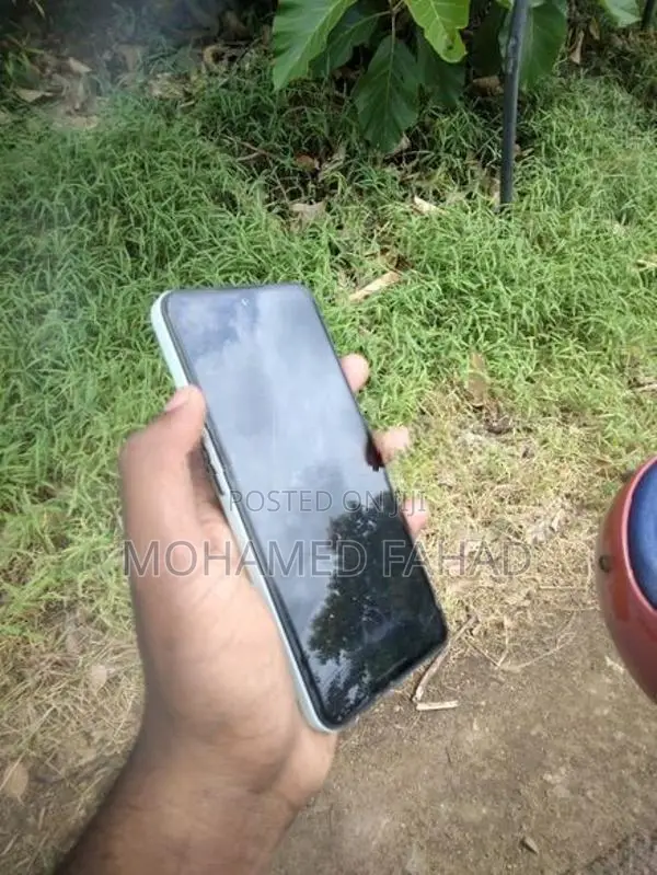 NOTHING CMF Phone 1 (Used)