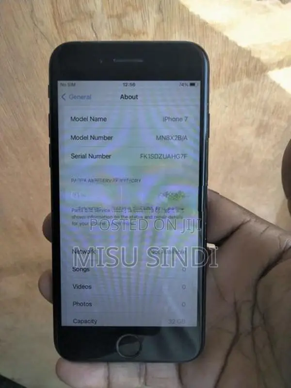 Apple iPhone 7 32GB (Used)