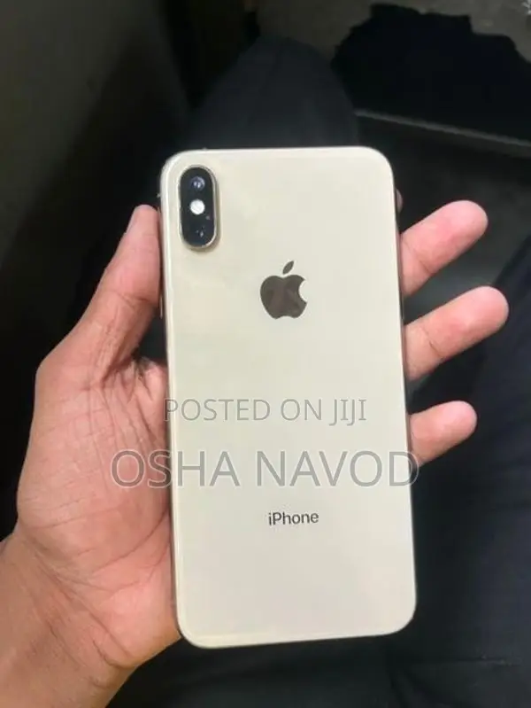 Apple iPhone XS (Used)