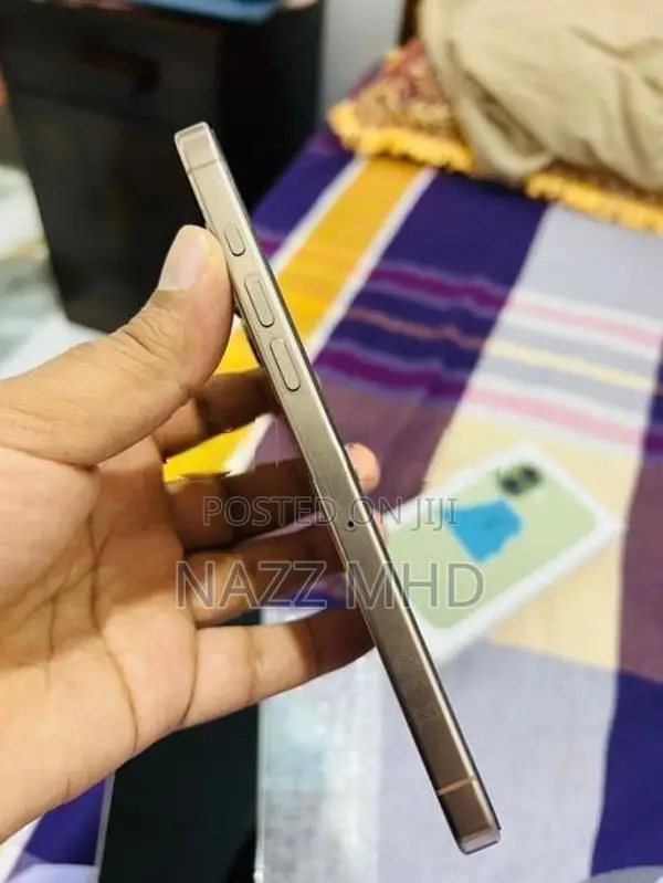 Apple iPhone 16 Pro Max (Used)