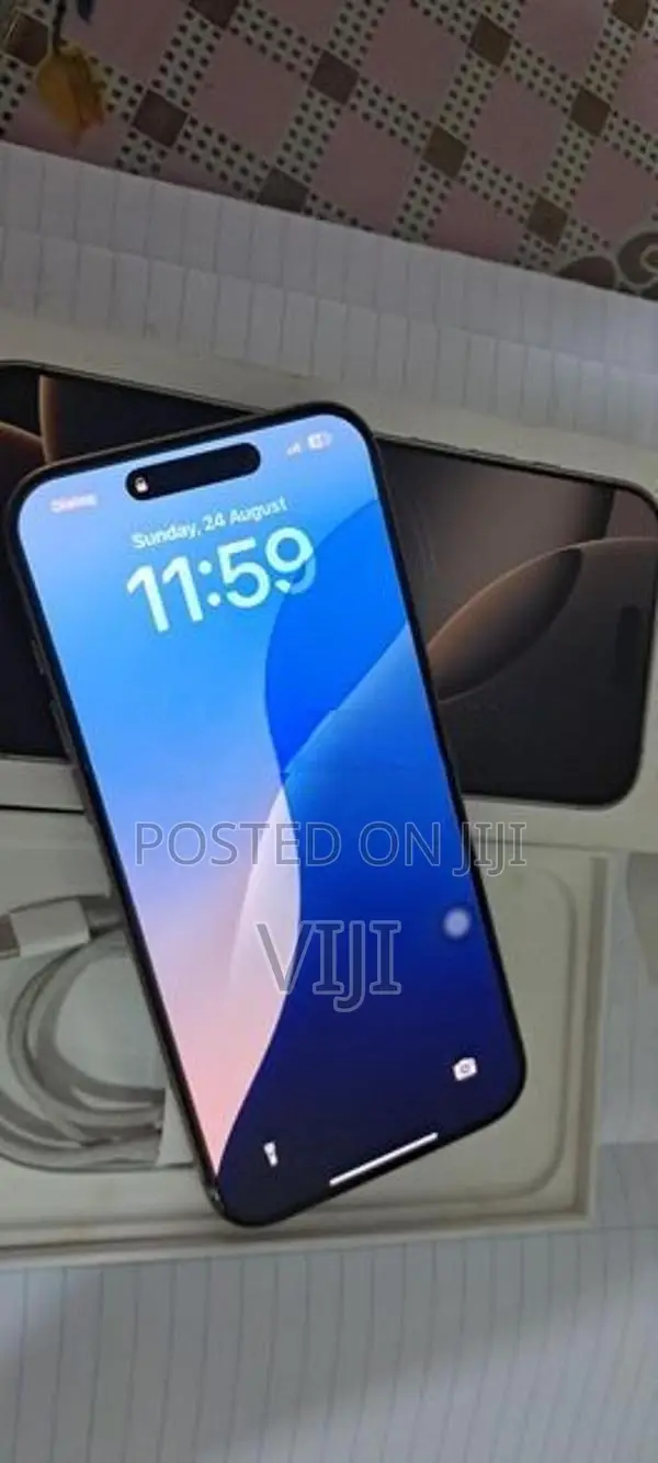 Apple iPhone 16 Pro Max (Used)