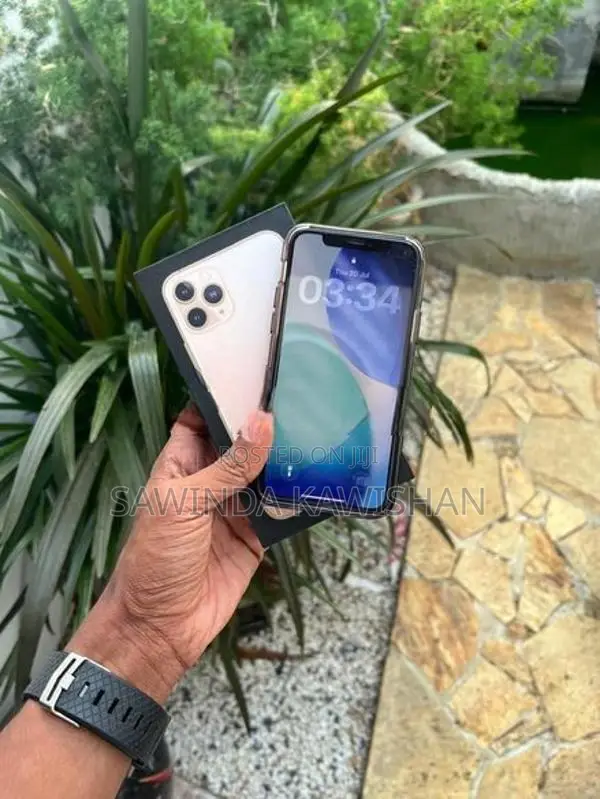 Apple iPhone 11 Pro (Used)